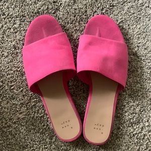Pink sandals!
